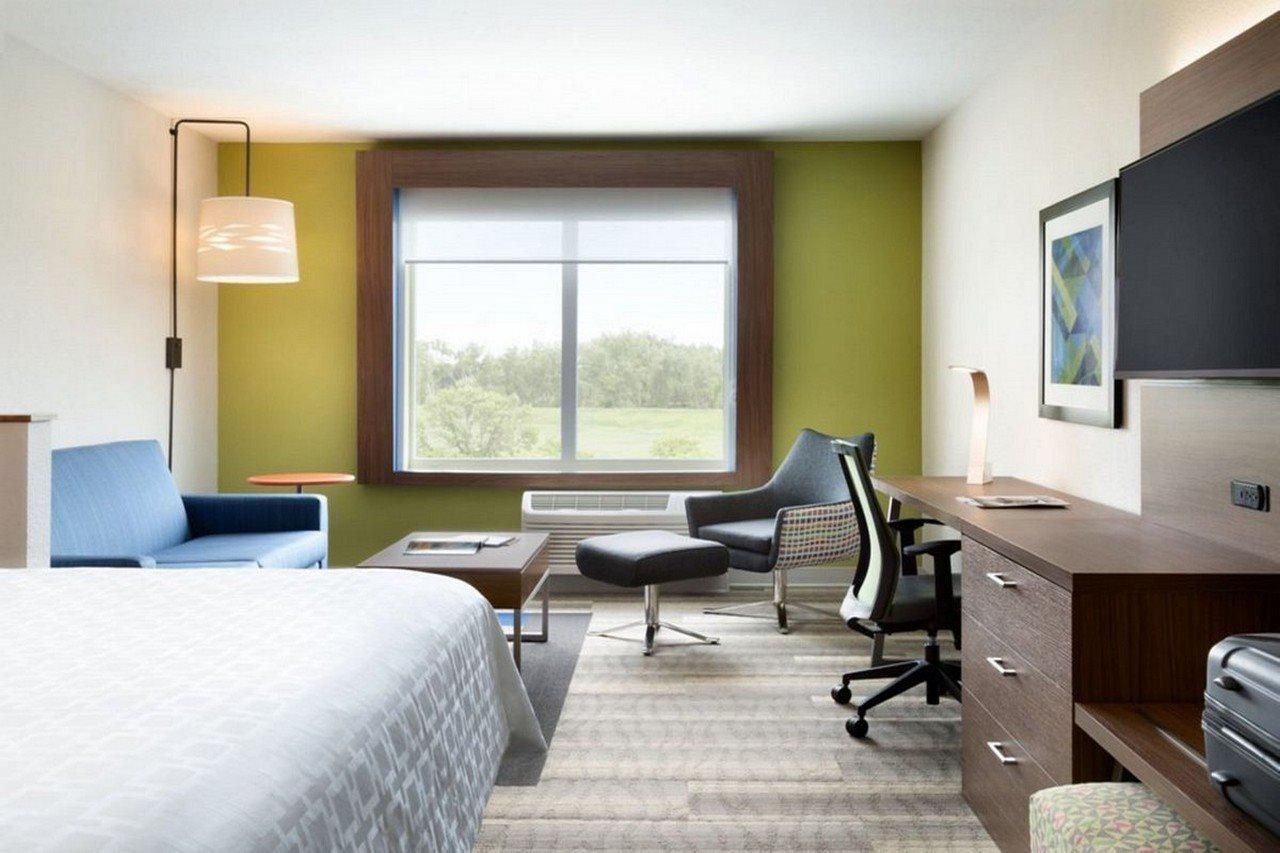 Holiday Inn Express & Suites Sanford - Lake Mary By Ihg Exterior photo