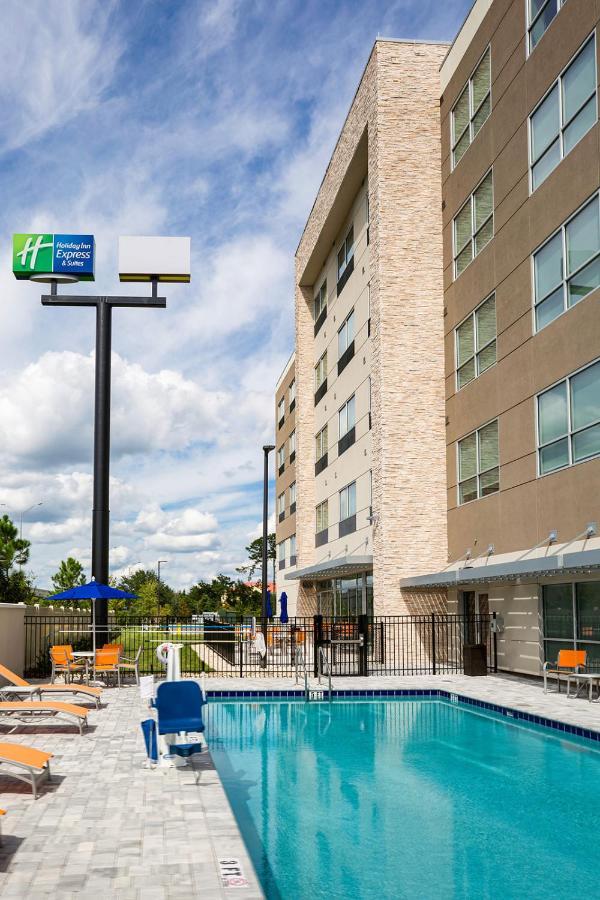 Holiday Inn Express & Suites Sanford - Lake Mary By Ihg Exterior photo