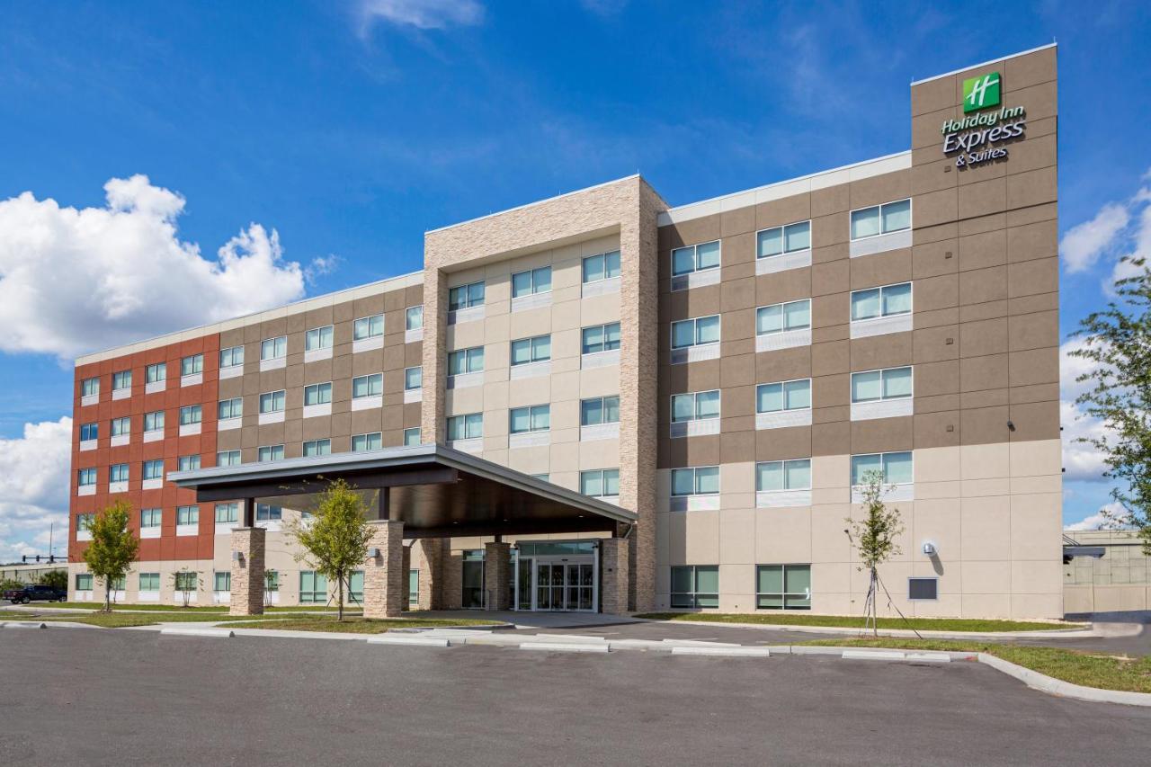 Holiday Inn Express & Suites Sanford - Lake Mary By Ihg Exterior photo